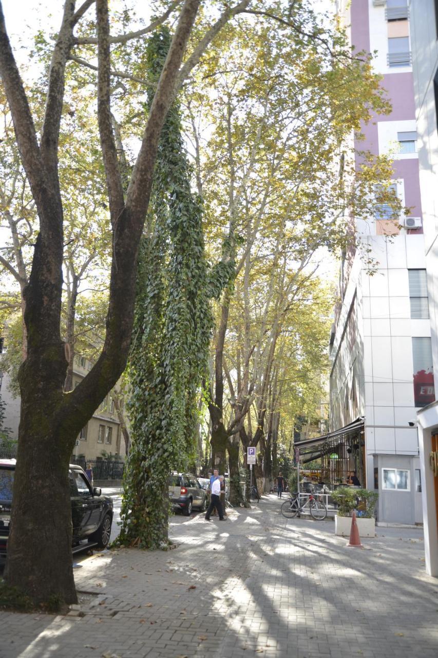 Haris Apartments Τίρανα Εξωτερικό φωτογραφία